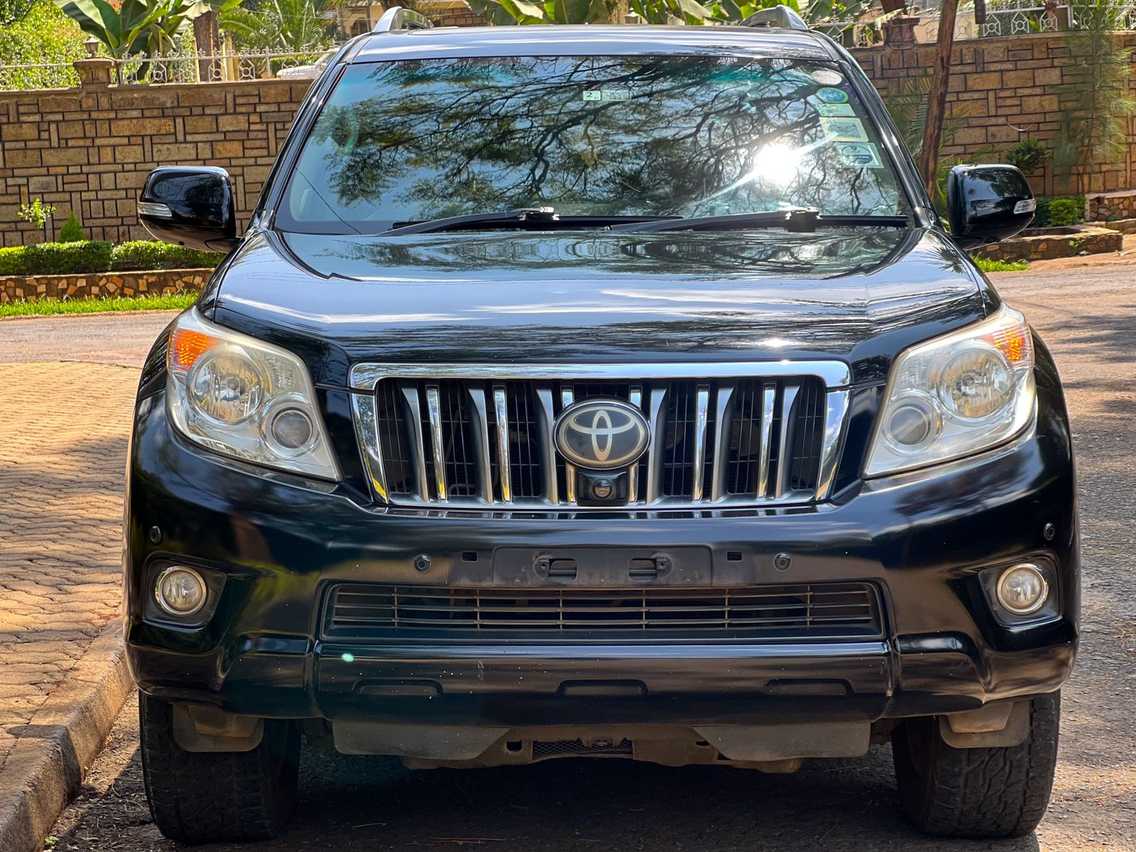 toyota-land-cruiser-prado-2012-1337