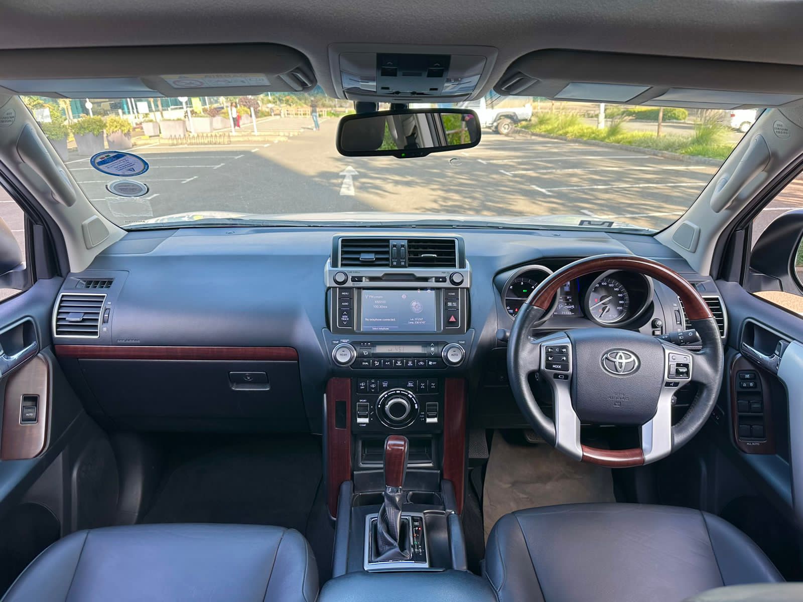 toyota-land-cruiser-prado-2016-1341