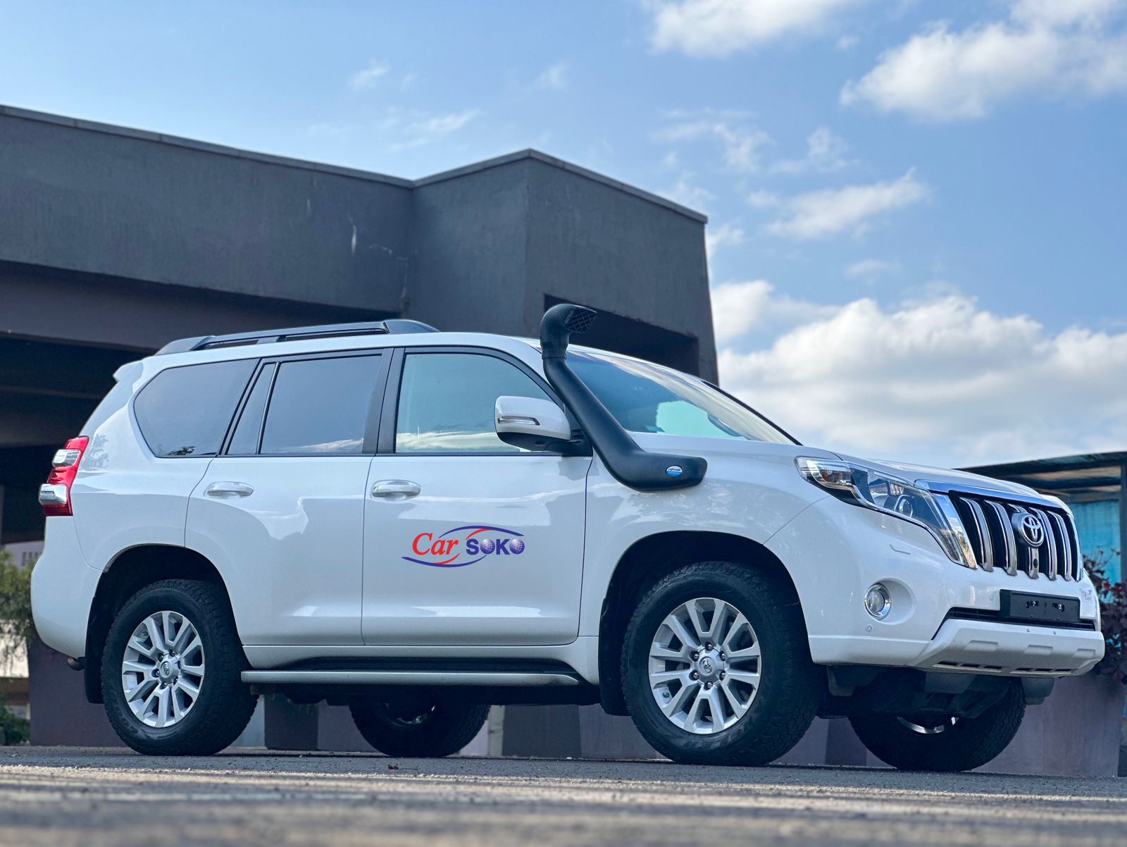 toyota-land-cruiser-prado-2016-1341