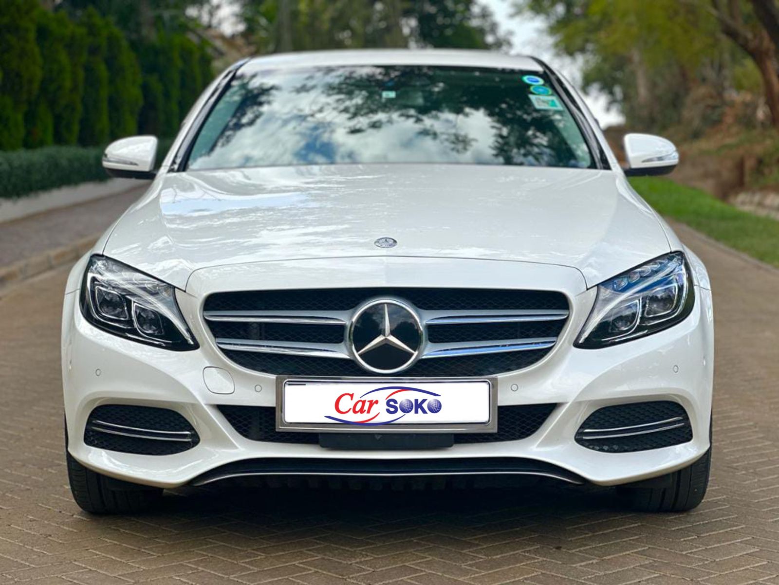 mercedes-benz-c200-2015-1348