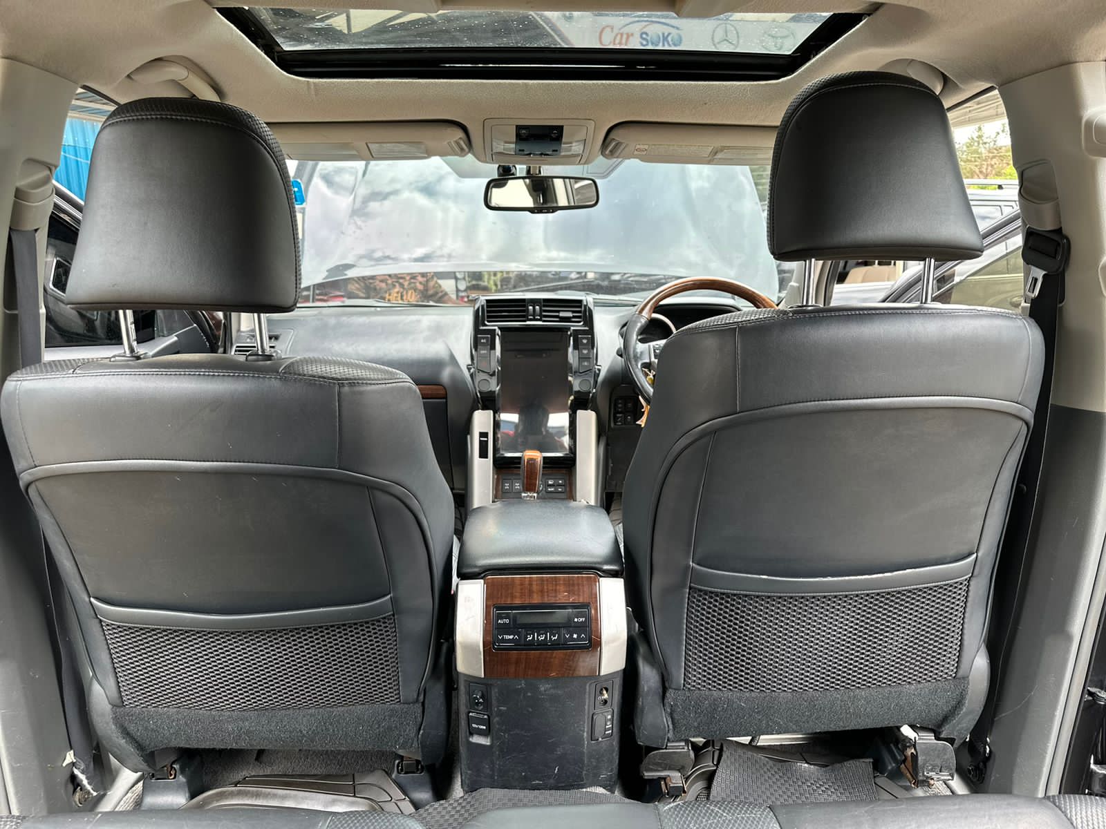 toyota-land-cruiser-prado-2010-1363