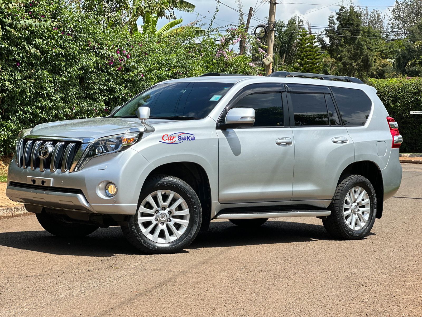 toyota-land-cruiser-prado-2015-1364