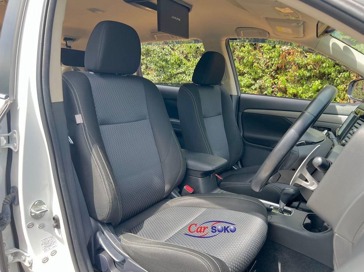 mitsubishi-outlander-2015-1368