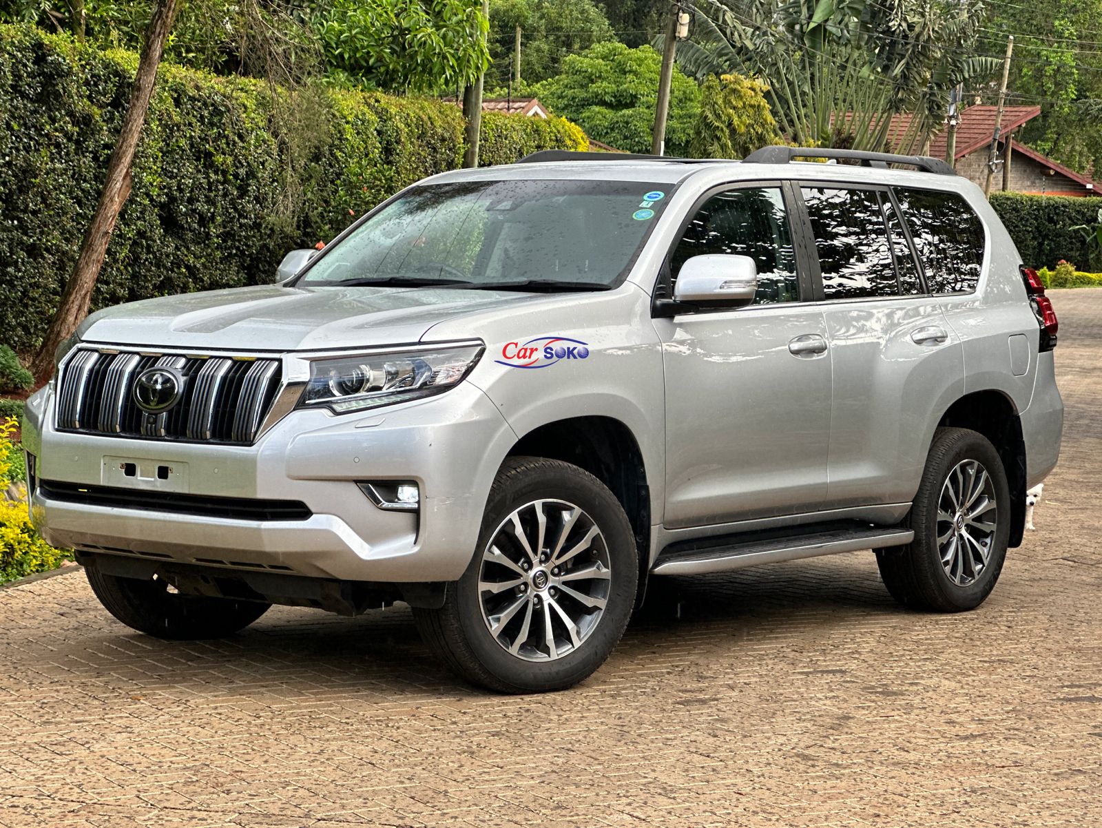 toyota-land-cruiser-prado-2019-1380