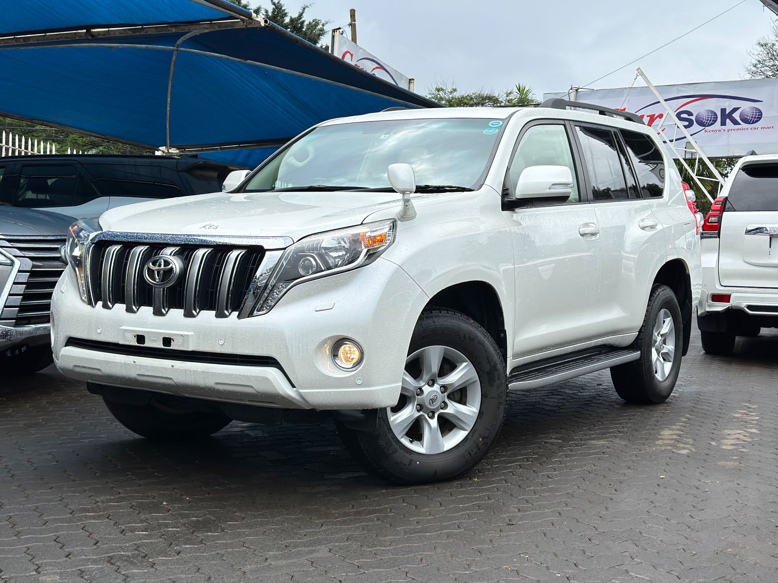 toyota-land-cruiser-prado-2016-1383