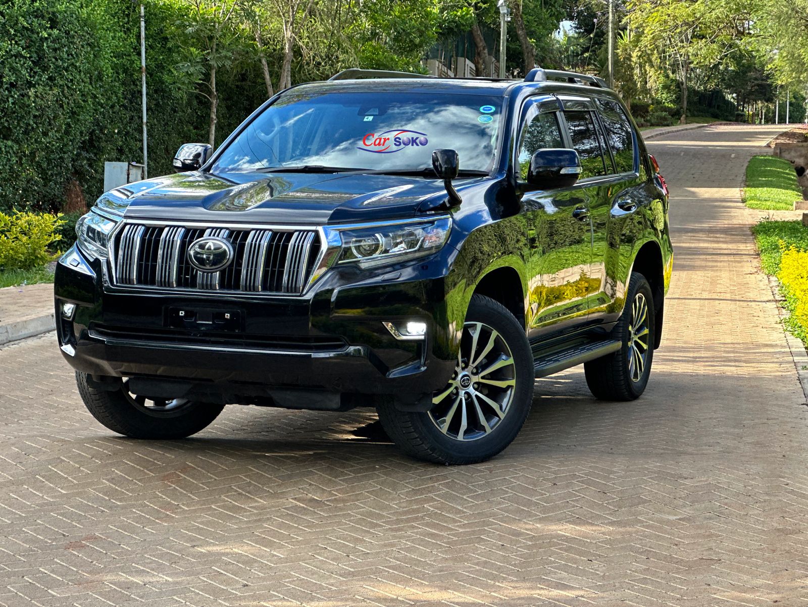 toyota-land-cruiser-prado-2018-1385