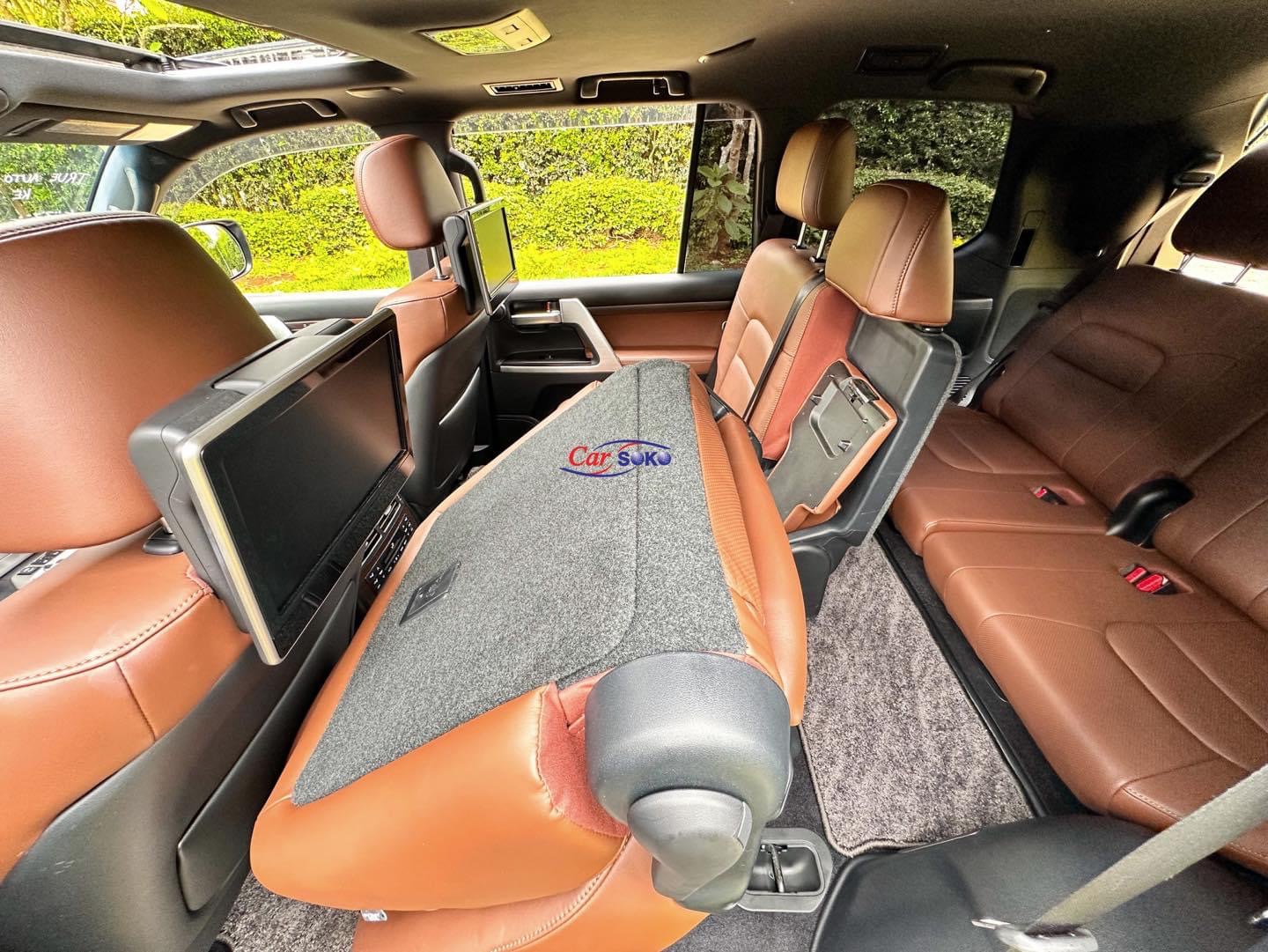 toyota-land-cruiser-2016-1393