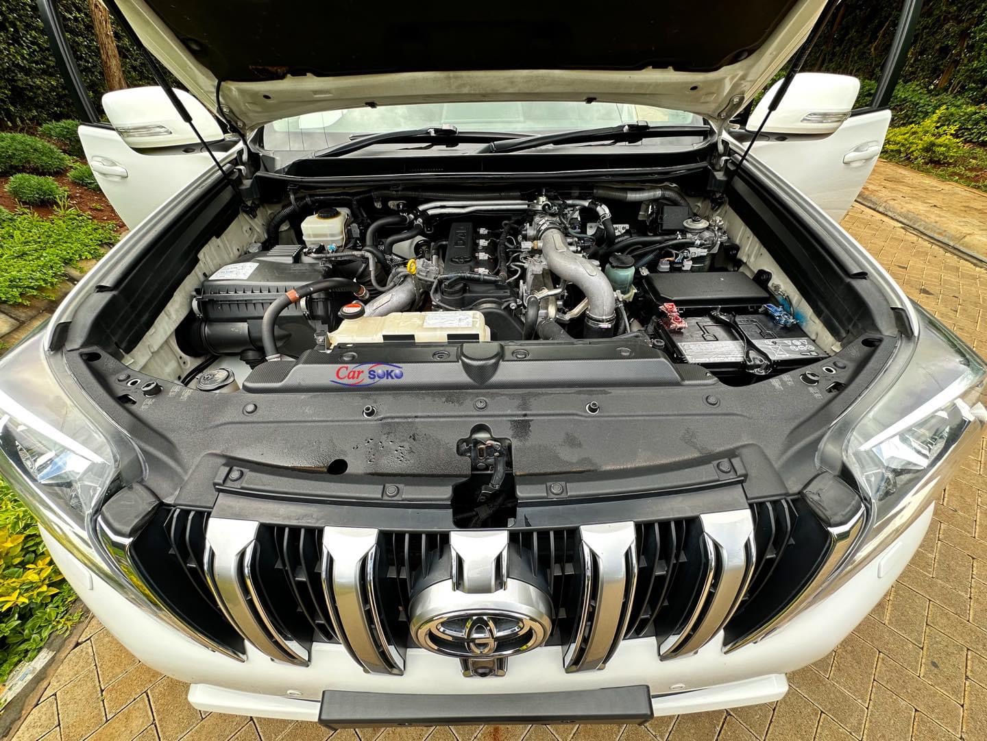 toyota-land-cruiser-prado-2016-1396