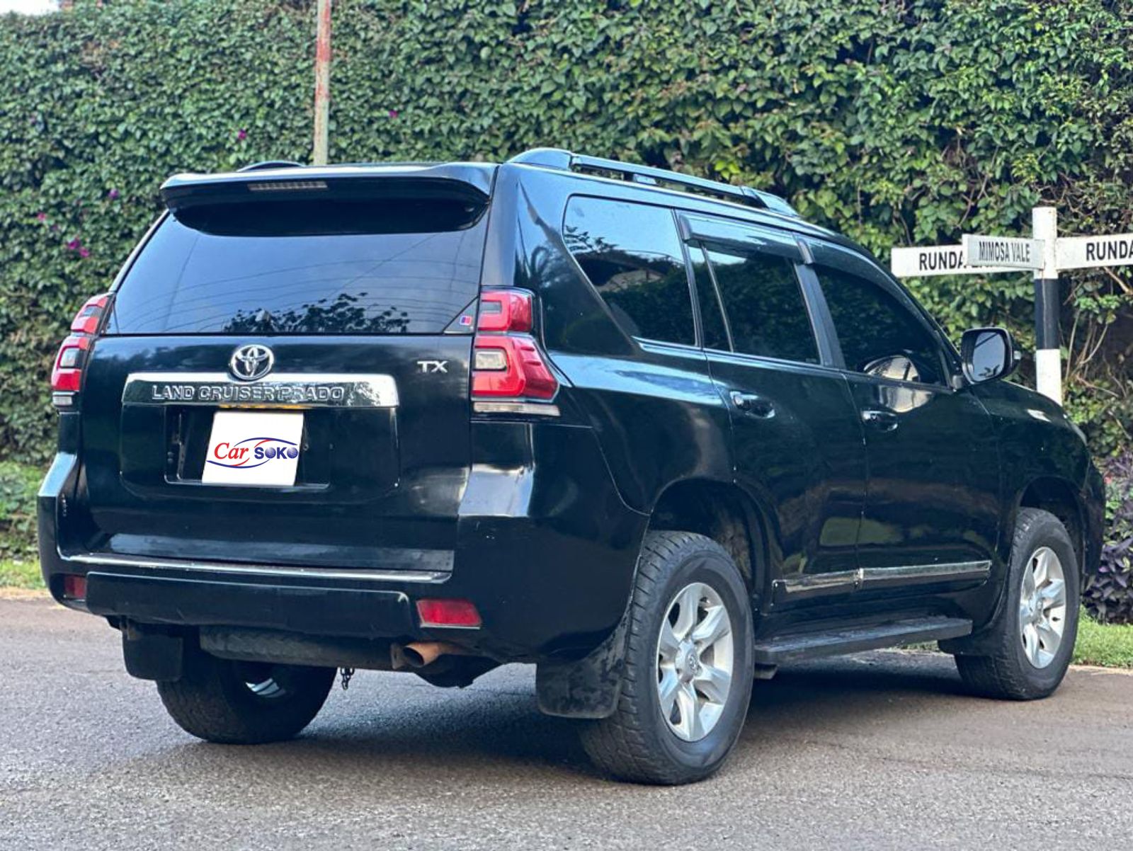 toyota-land-cruiser-prado-2011-1399