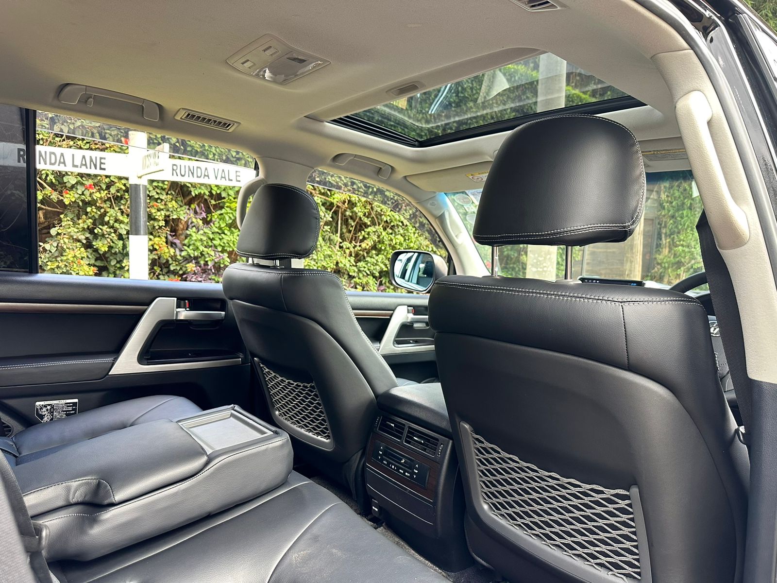 toyota-land-cruiser-2016-1401
