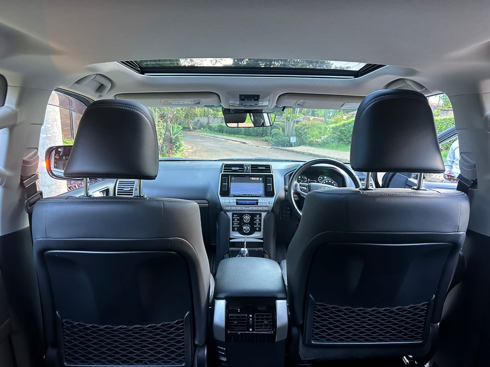 toyota-land-cruiser-prado-2019-1403