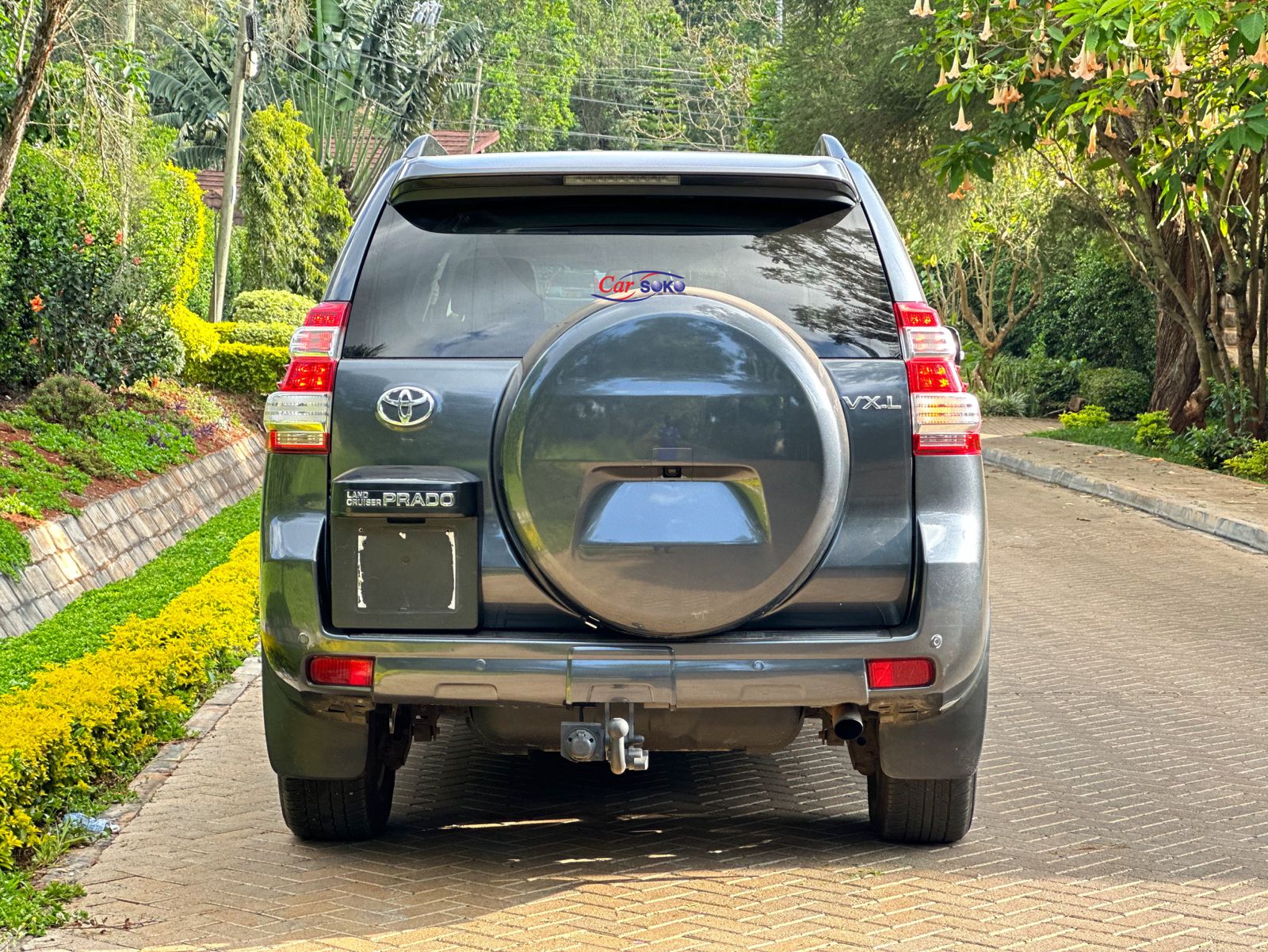 toyota-land-cruiser-prado-2016-1408