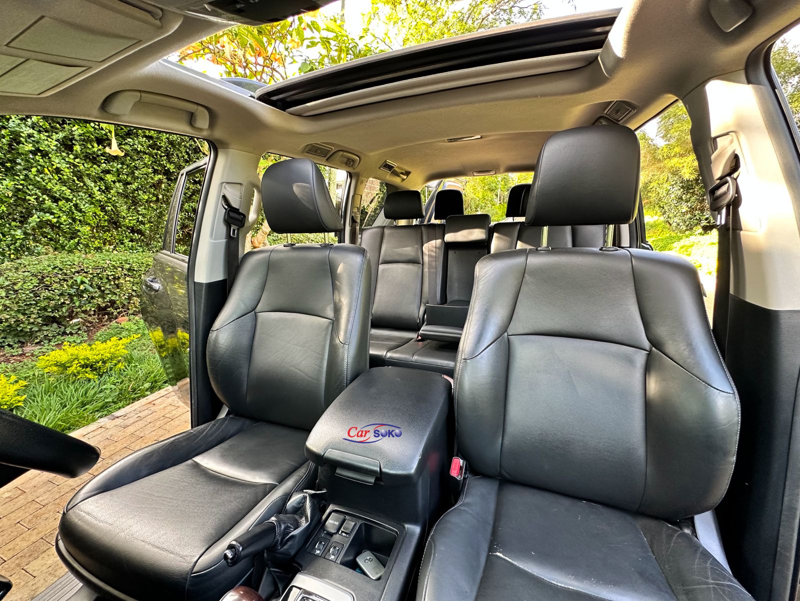 toyota-land-cruiser-prado-2016-1408