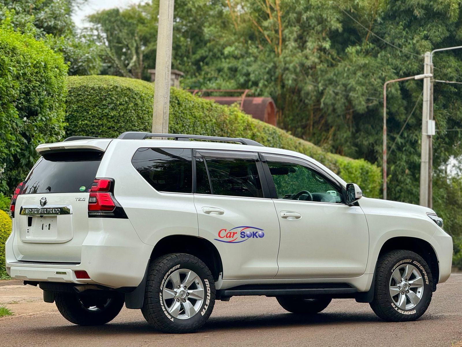 toyota-land-cruiser-prado-2018-1410