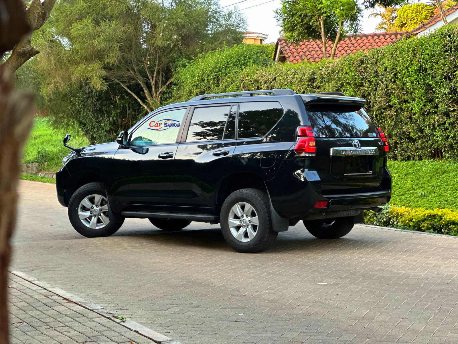 toyota-land-cruiser-prado-2018-1416