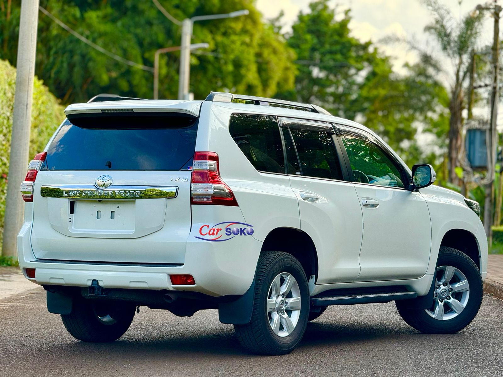 toyota-land-cruiser-prado-2016-1423