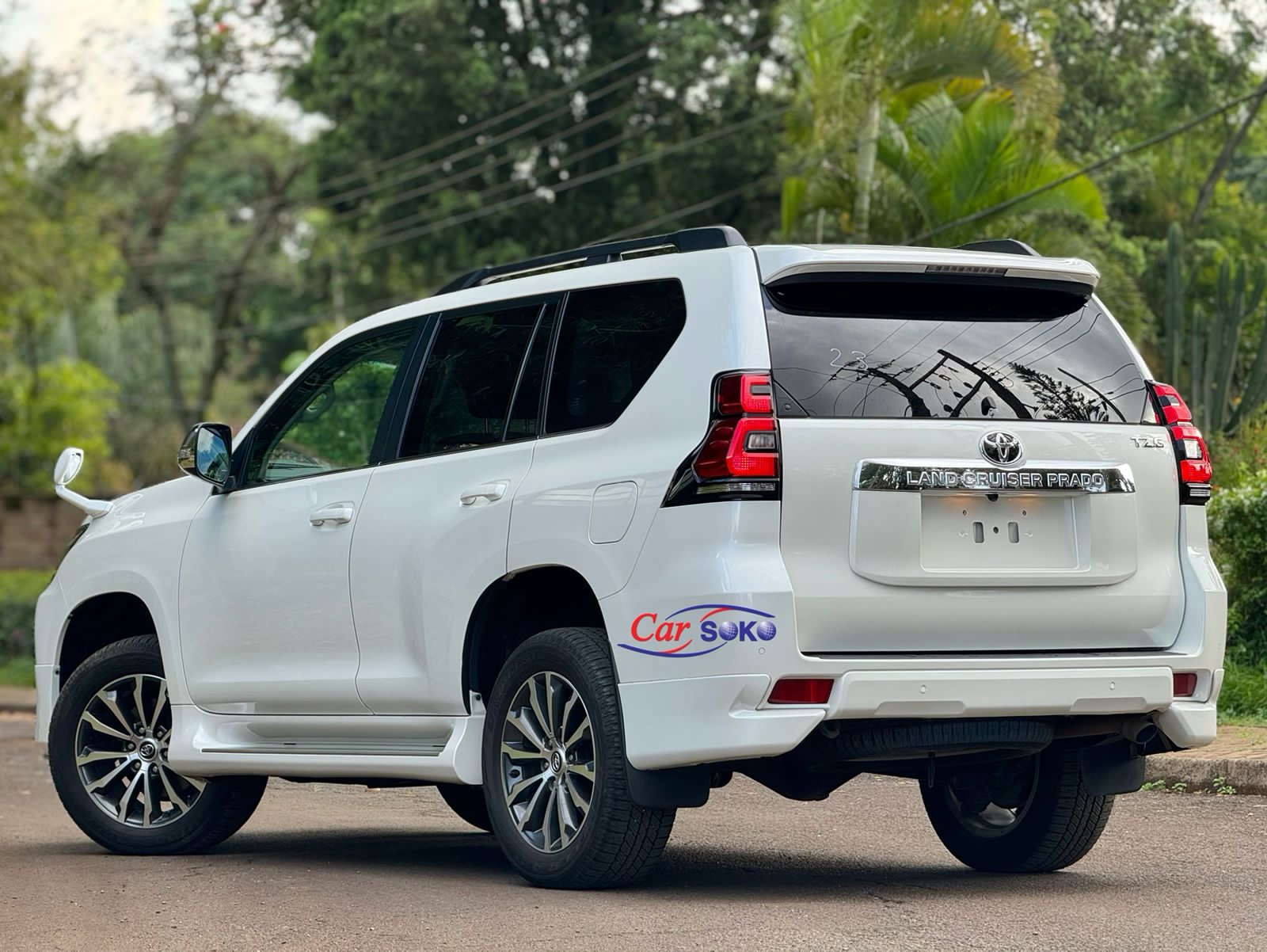 toyota-land-cruiser-prado-2017-1425