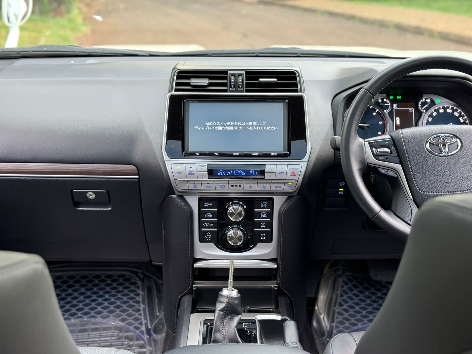 toyota-land-cruiser-prado-2017-1425