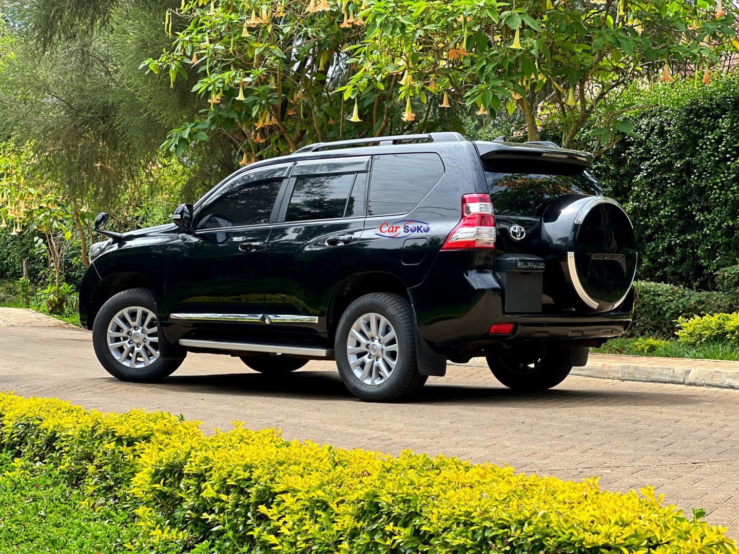 toyota-land-cruiser-prado-2015-1427