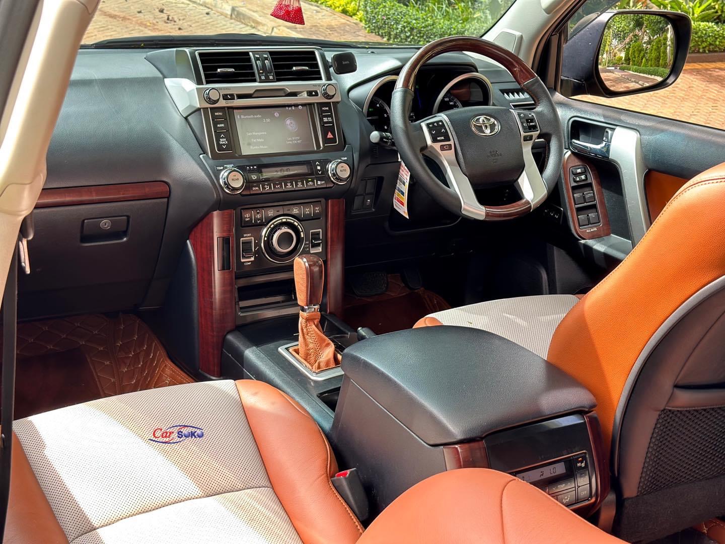 toyota-land-cruiser-prado-2015-1429