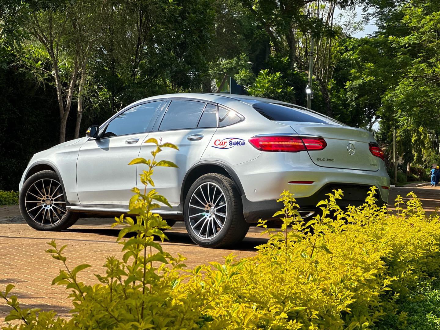 mercedes-benz-glc-2017-1430