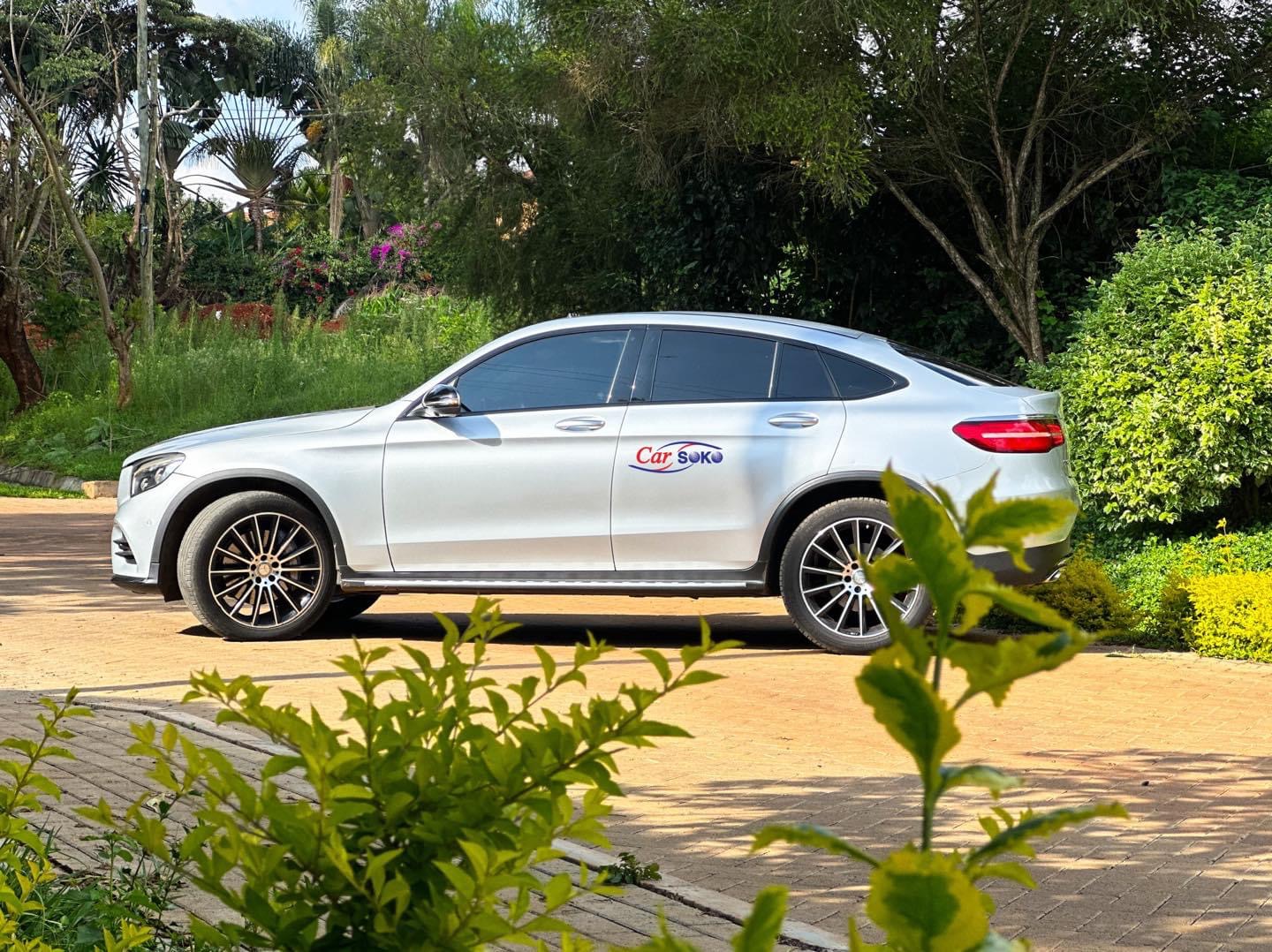 mercedes-benz-glc-2017-1430