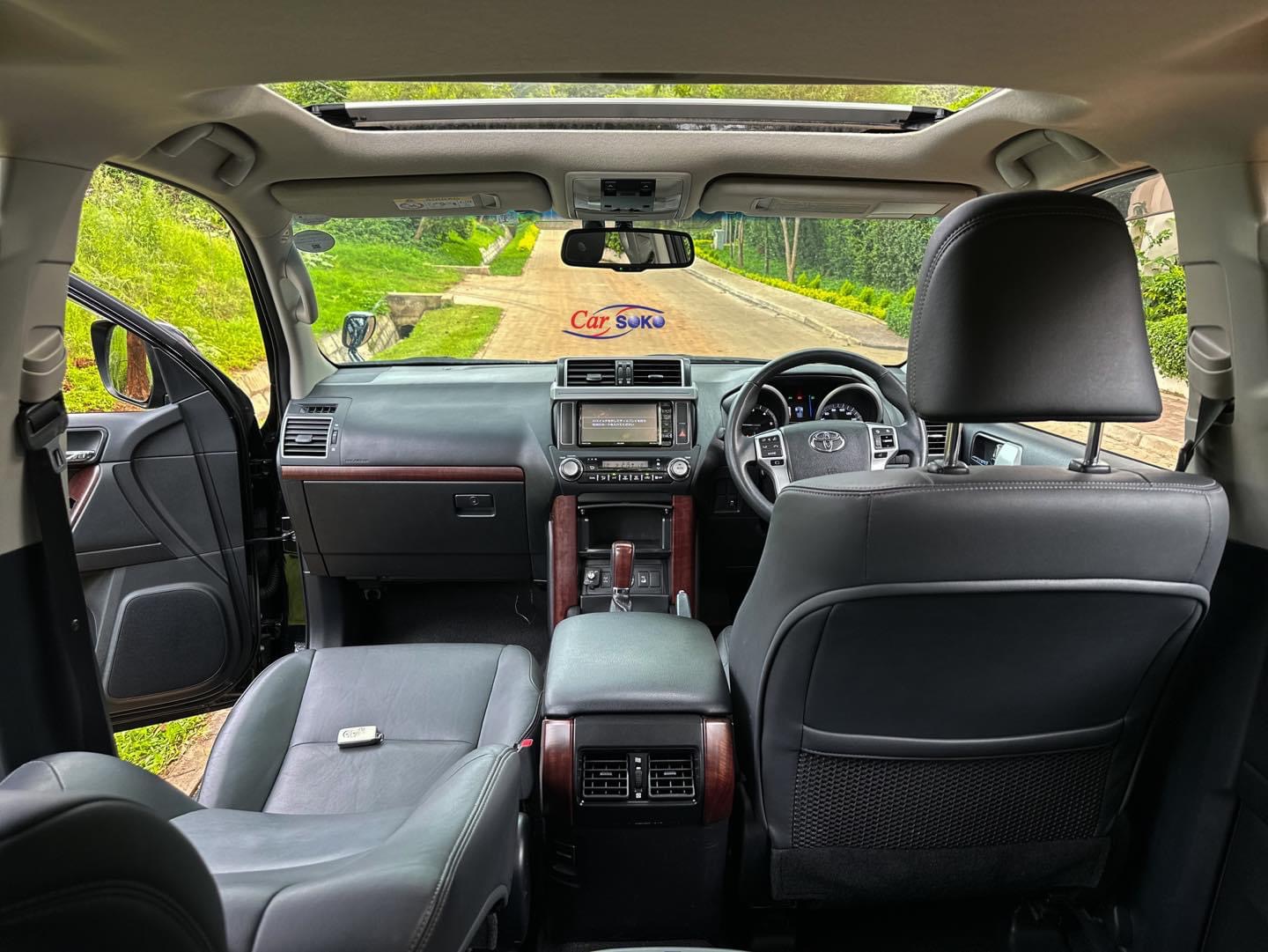 toyota-land-cruiser-prado-2016-1432