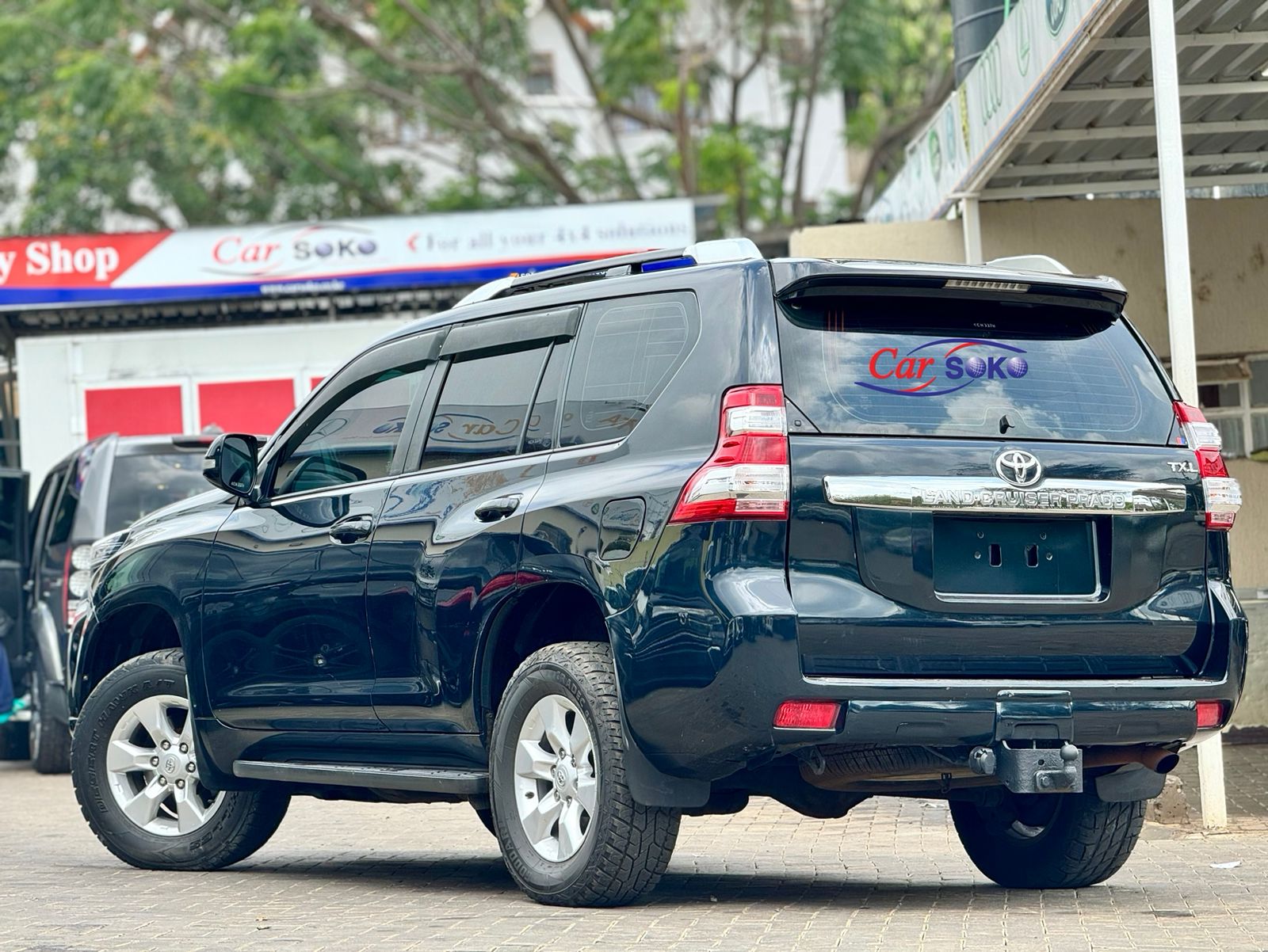 toyota-land-cruiser-prado-2010-1436