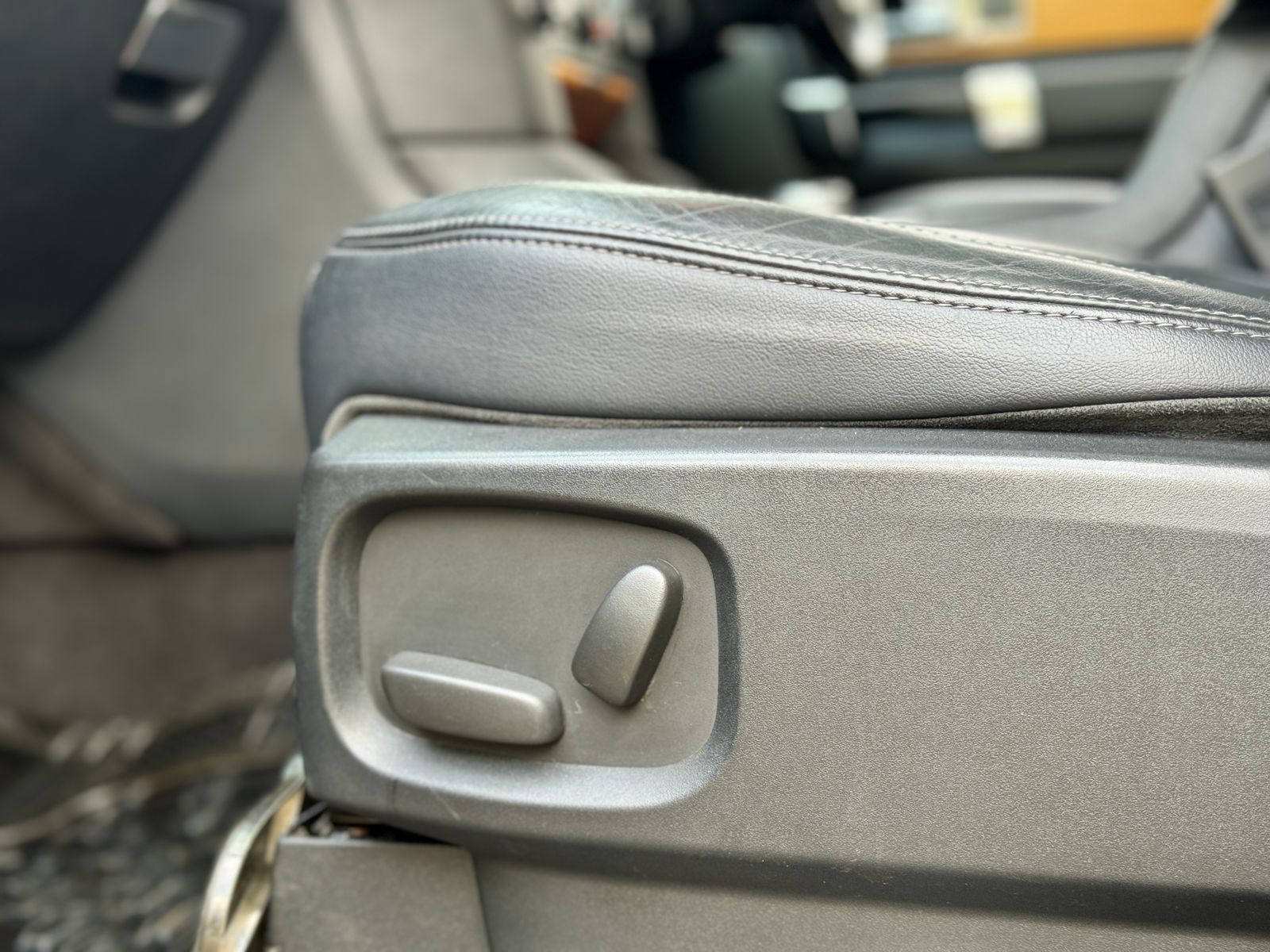 land-rover-discovery-iv-2014-1466