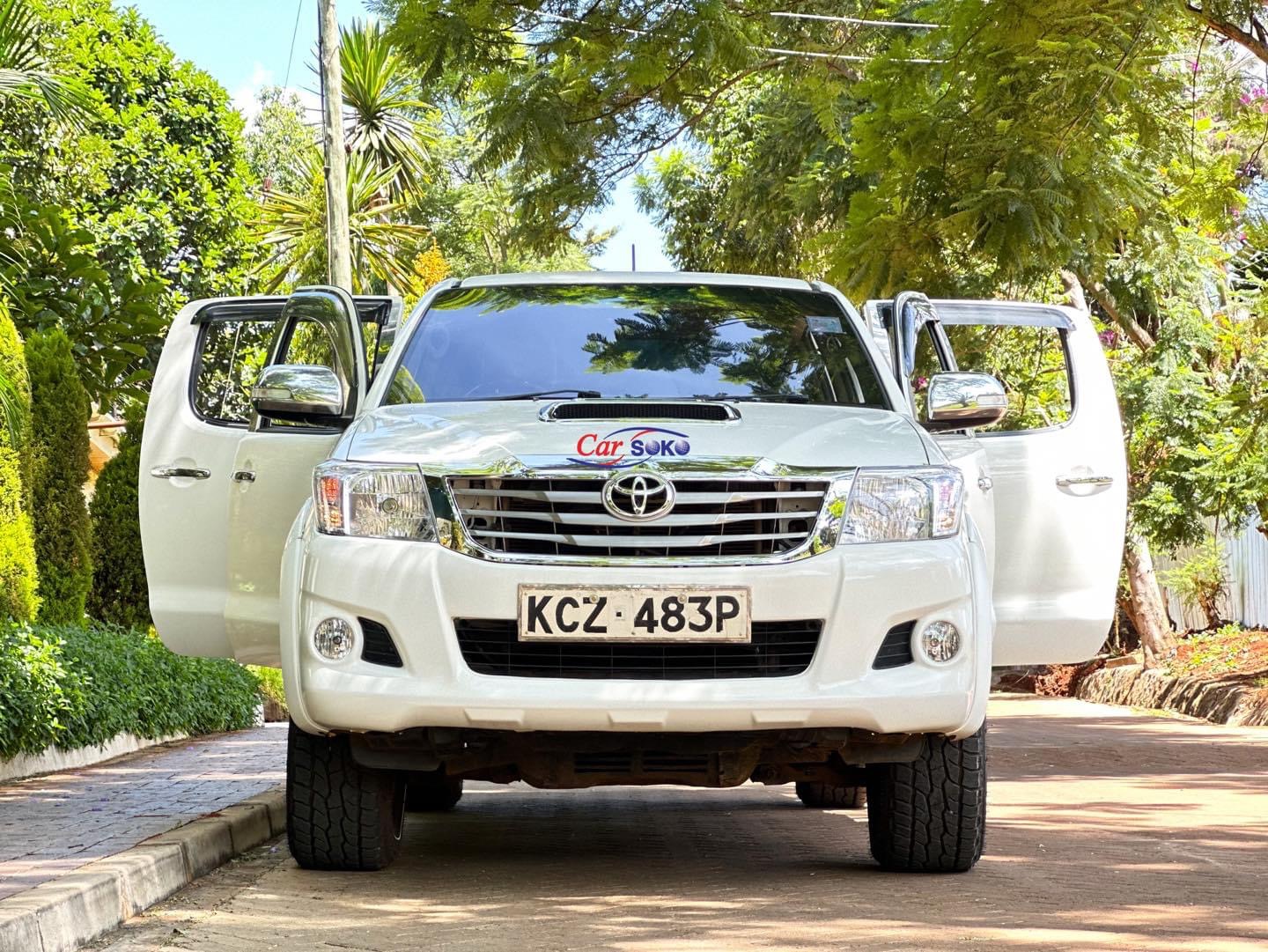 toyota-hilux-2014-1473