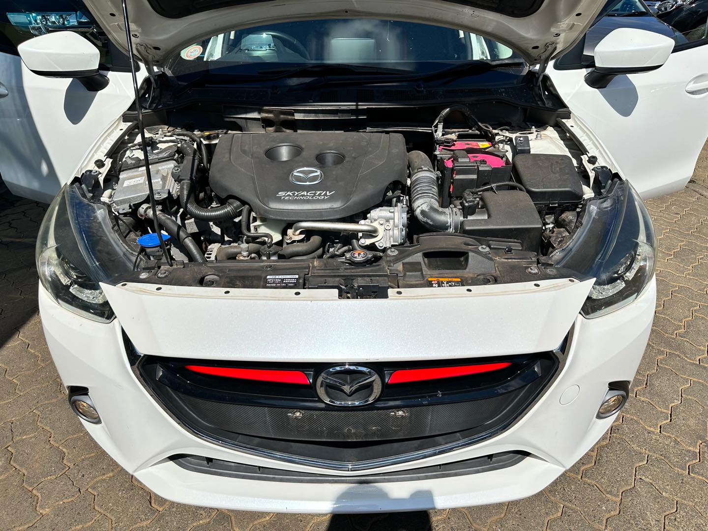mazda-demio-2016-1477