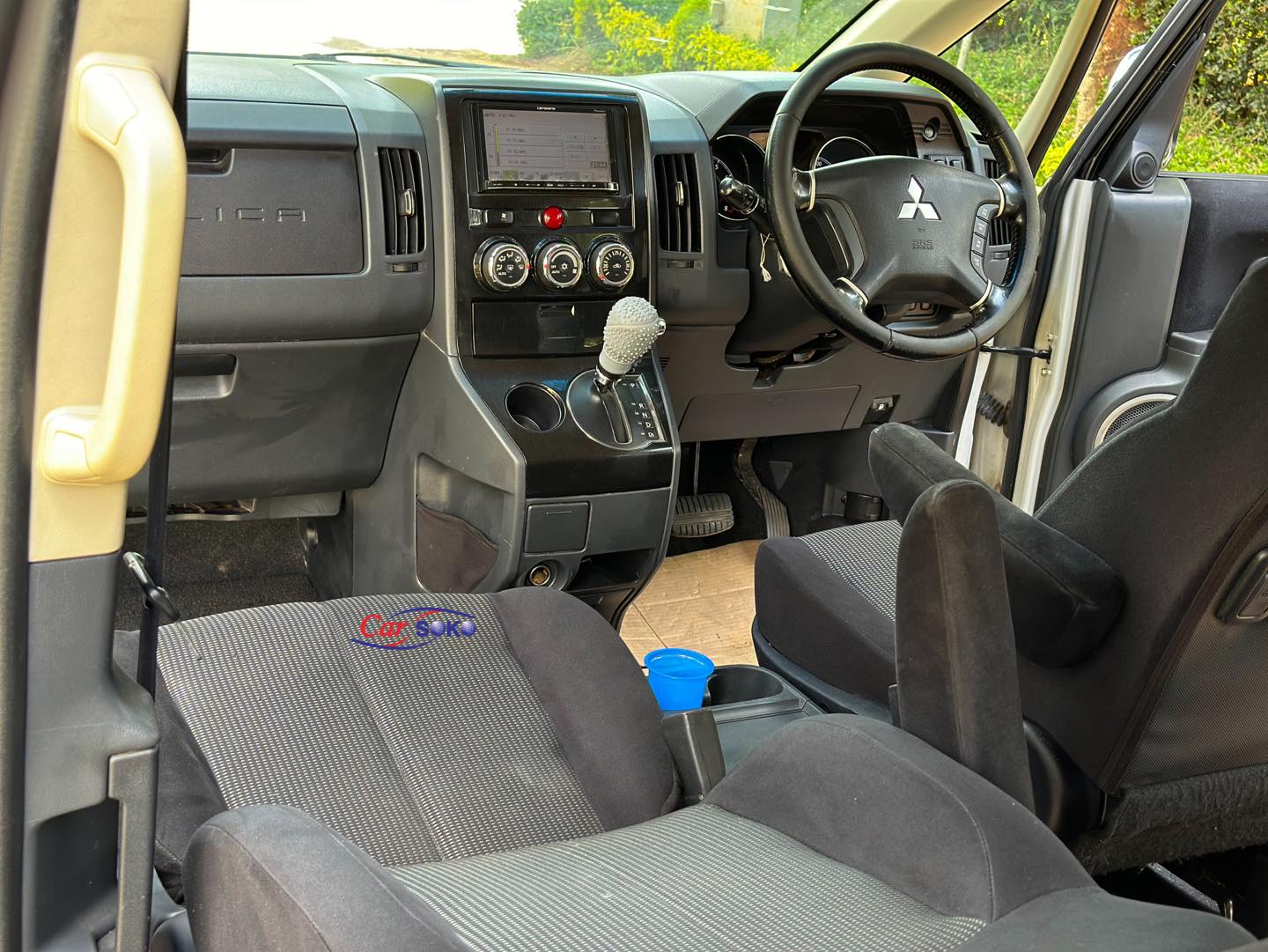 mitsubishi-delica-2012-1480