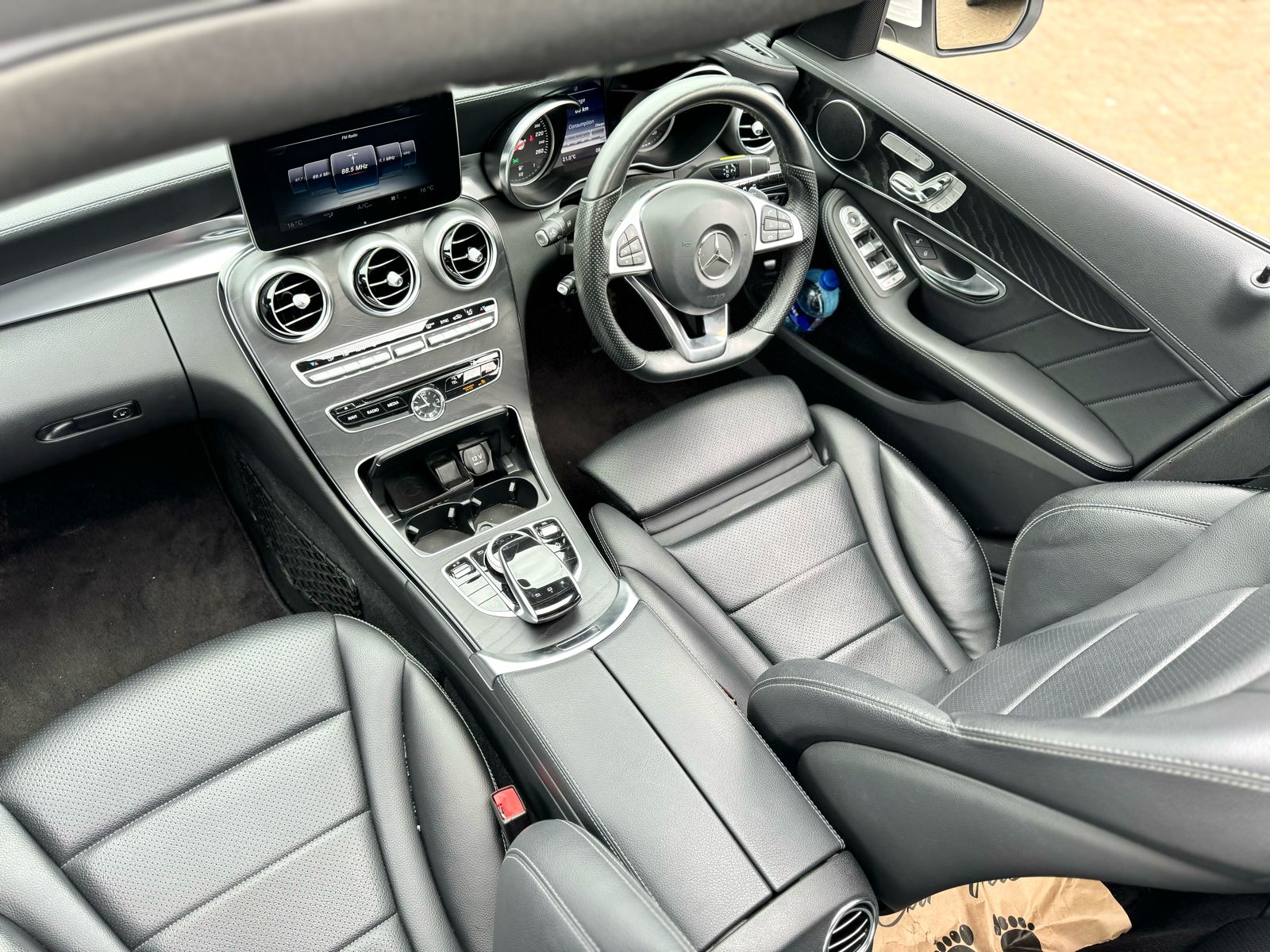 mercedes-benz-c200-2016-1481