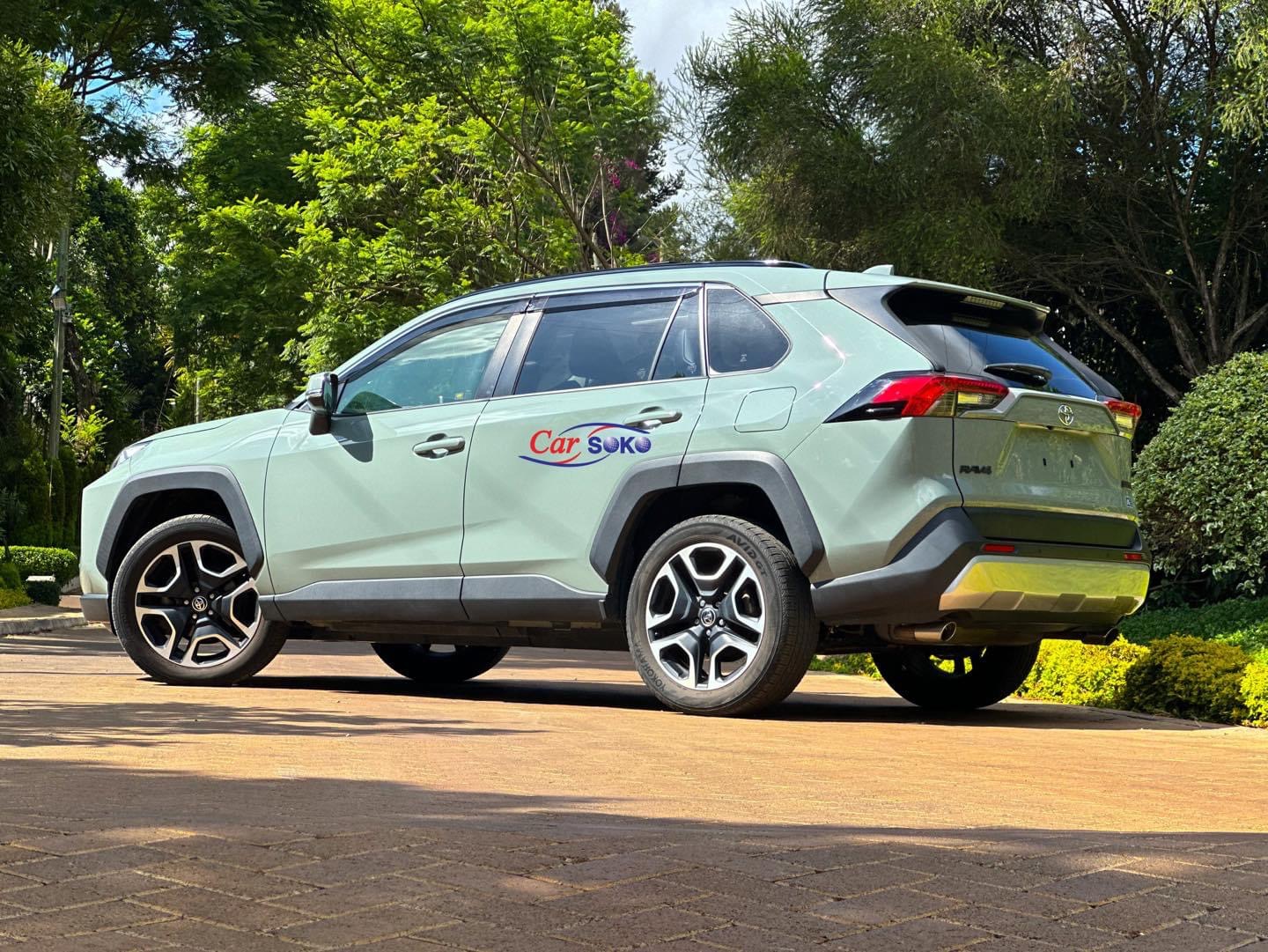 toyota-rav4-2020-1485