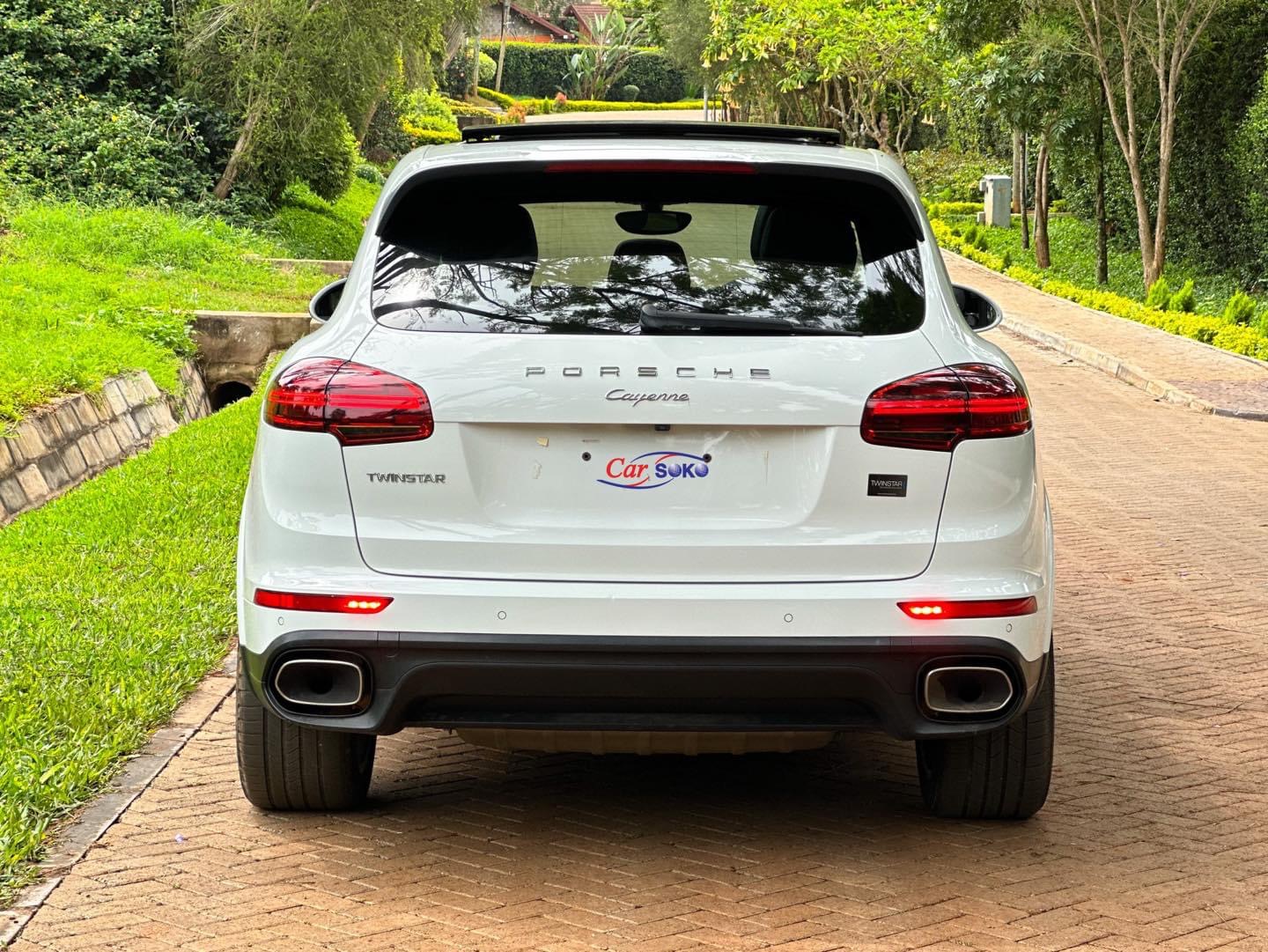 porsche-cayenne-2016-1487