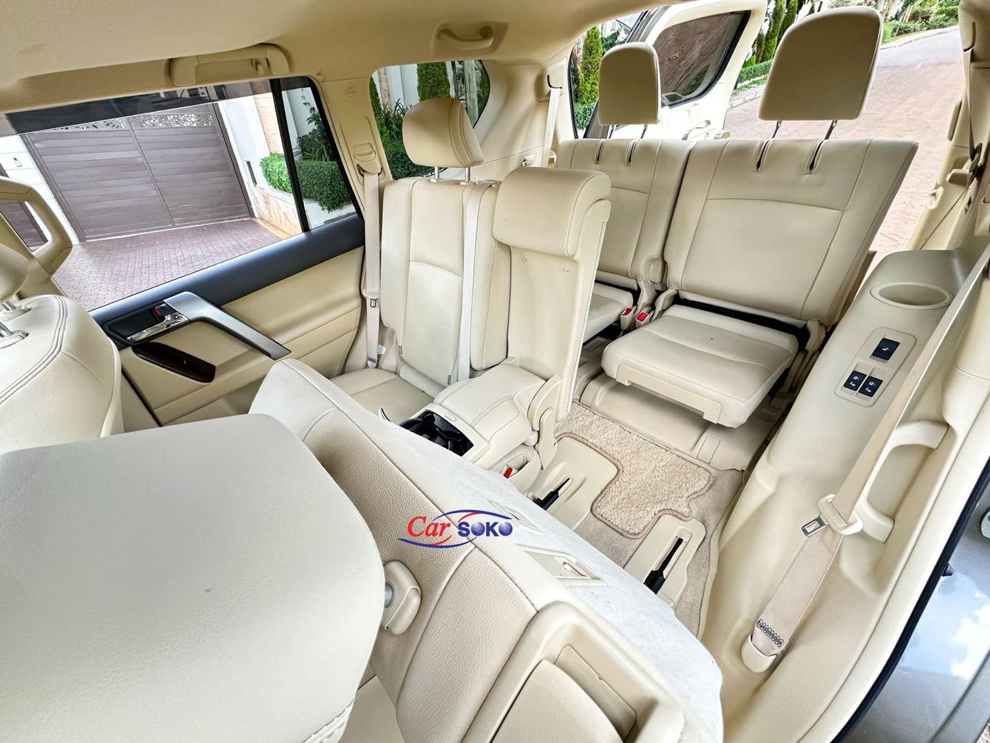 toyota-land-cruiser-prado-2016-1492