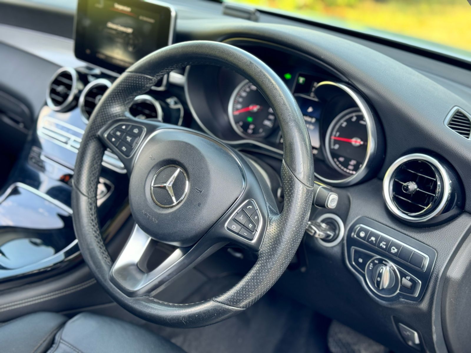 mercedes-benz-glc-2017-1501