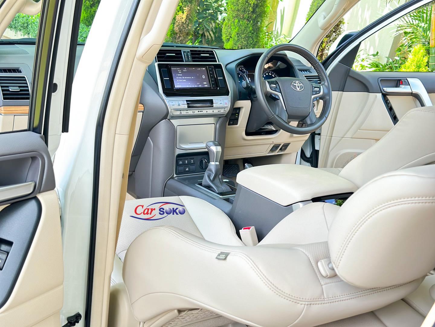 toyota-land-cruiser-prado-2018-1507