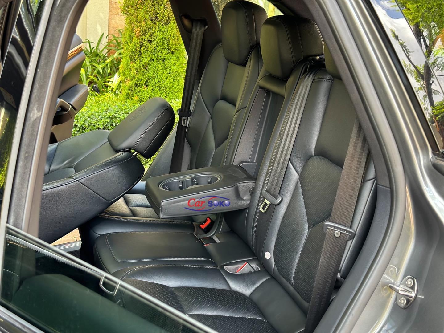 porsche-cayenne-2016-1531