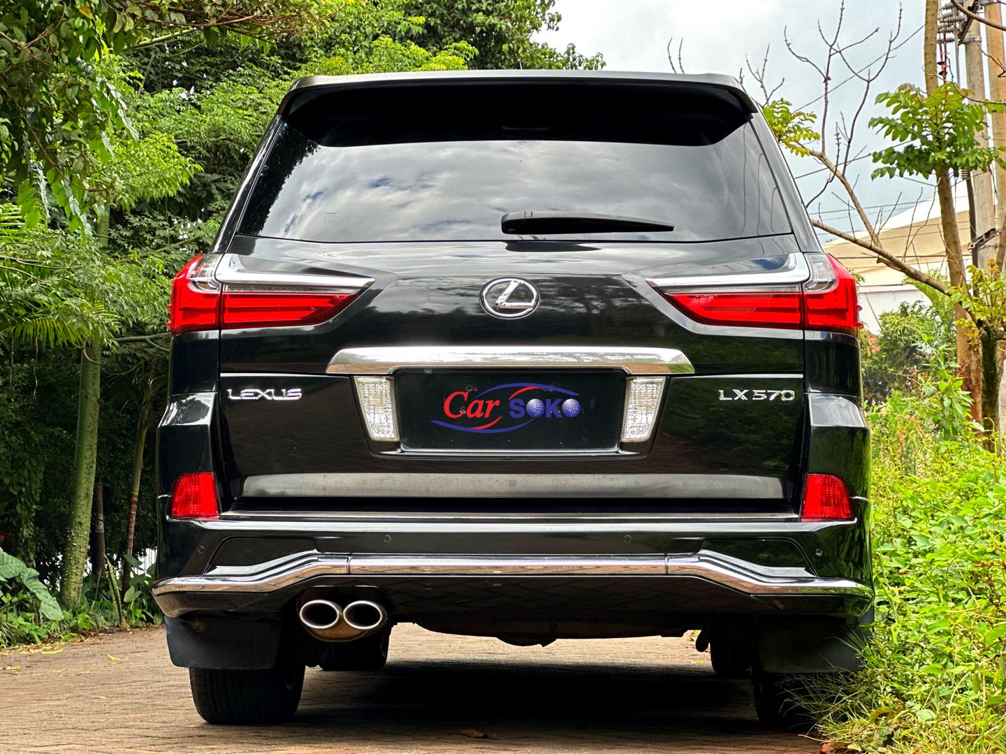 lexus-lx570-2016-1535