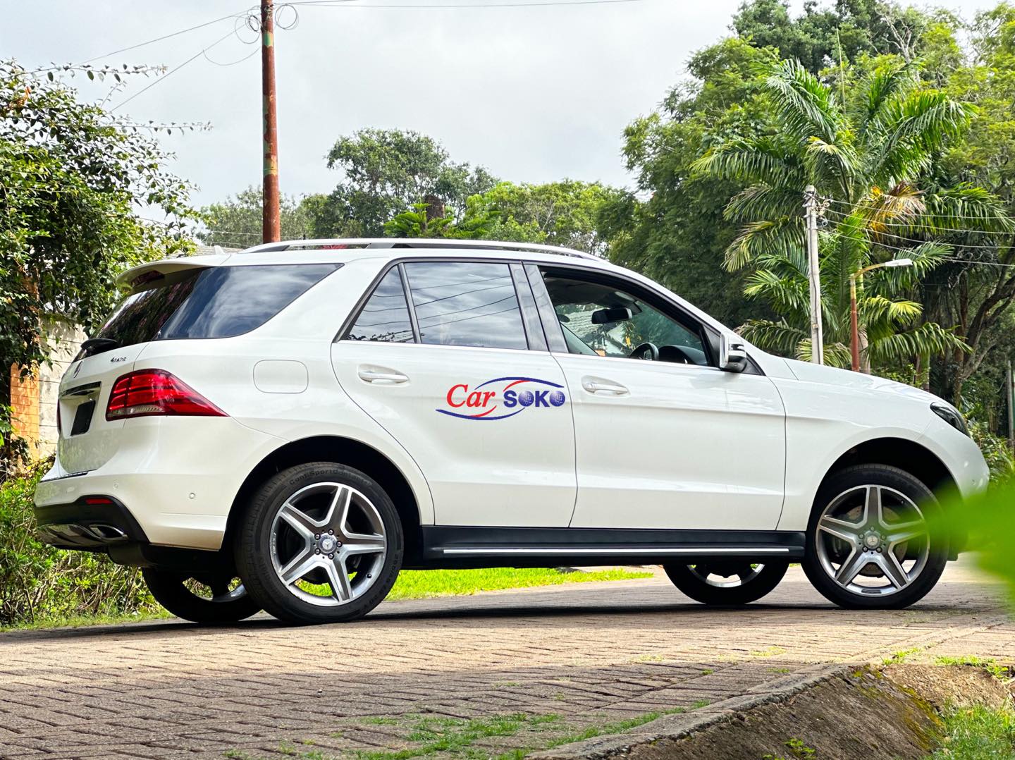 mercedes-benz-gle350-2017-1539