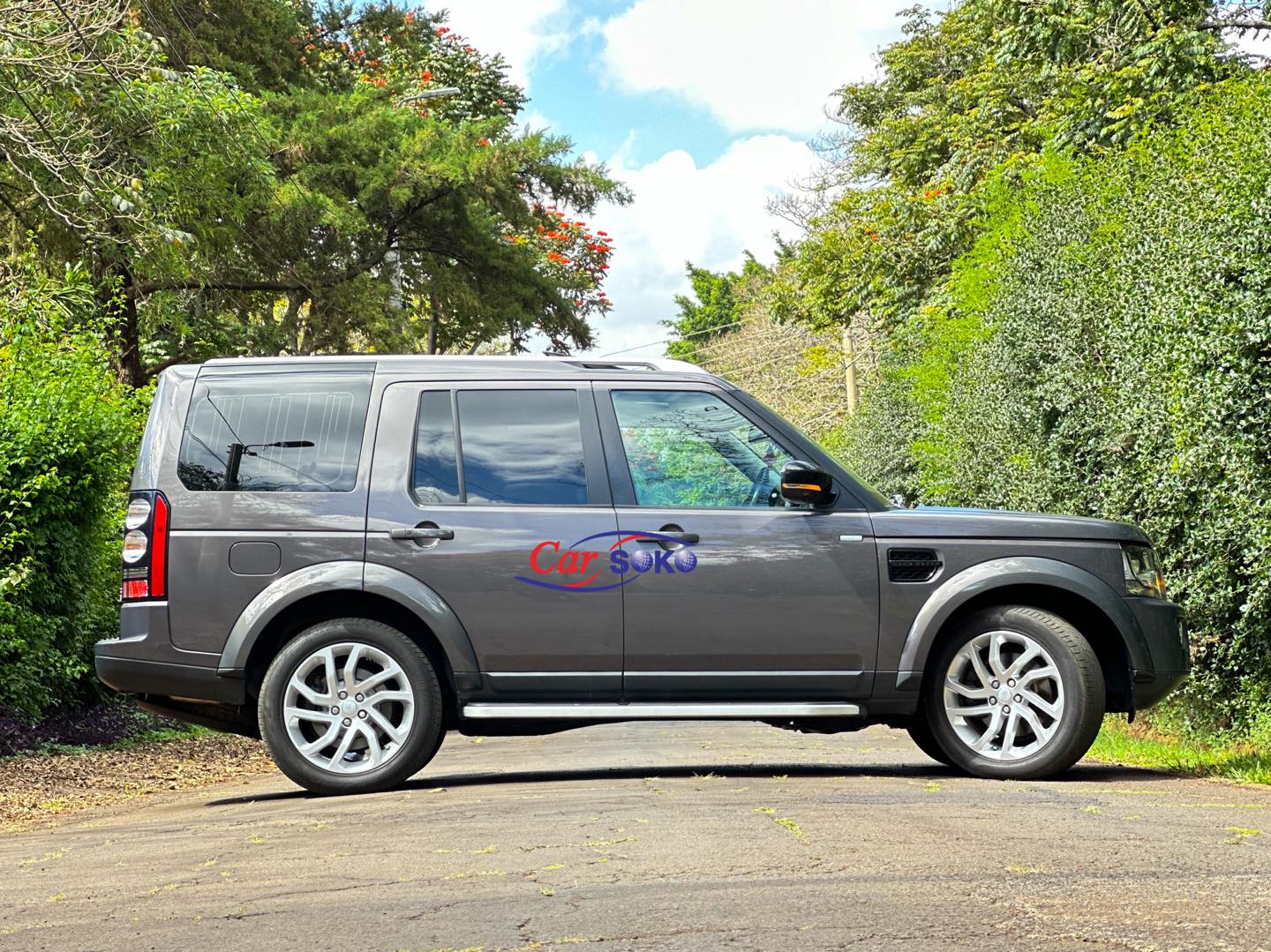 land-rover-discovery-iv-2016-1563