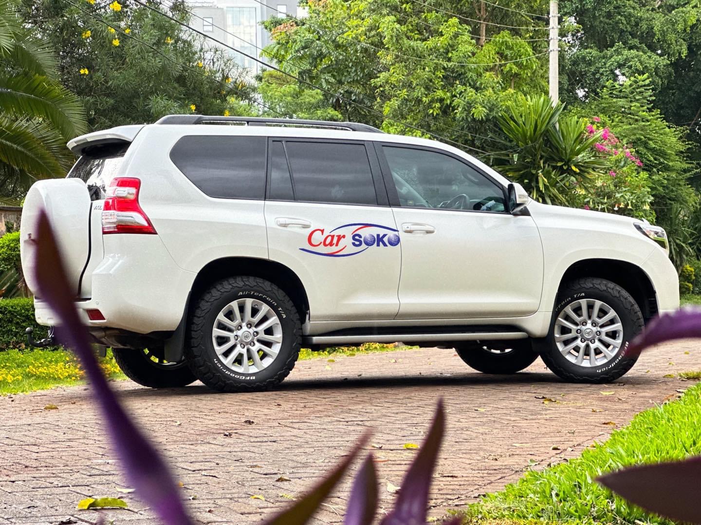 toyota-land-cruiser-prado-2017-1582