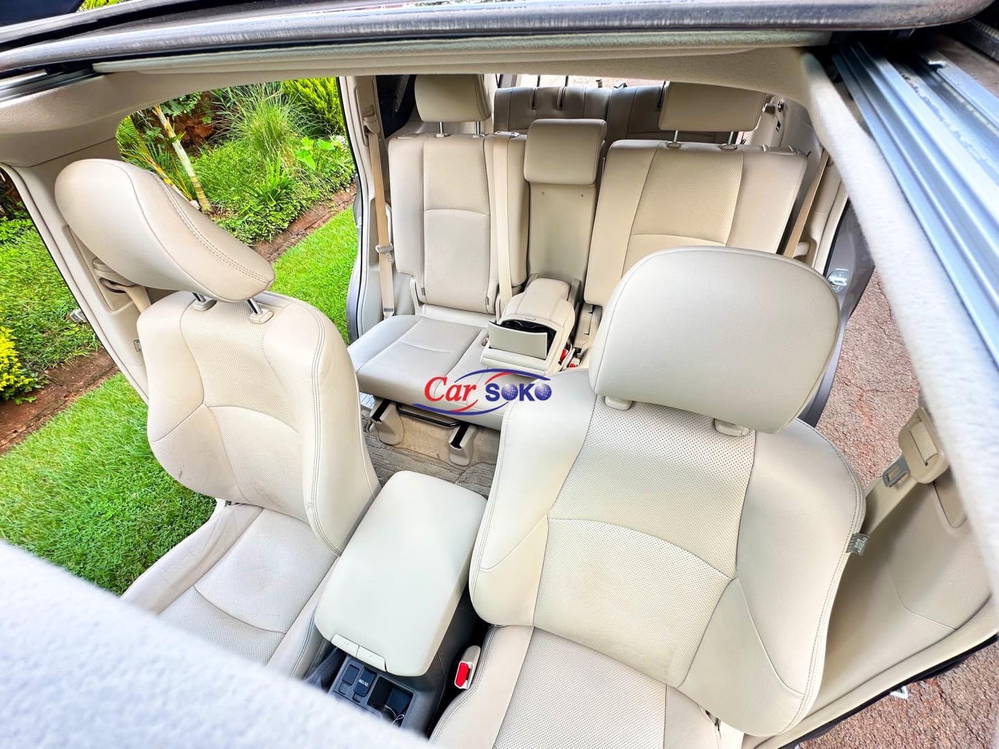 toyota-land-cruiser-prado-2017-1588