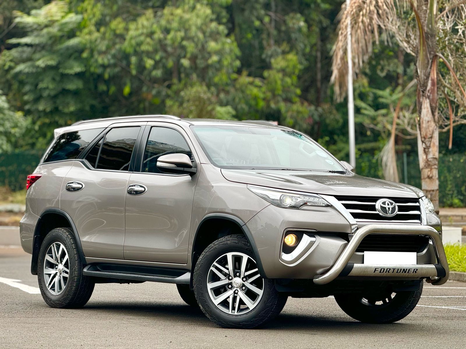 toyota-fortuner-2017-1724