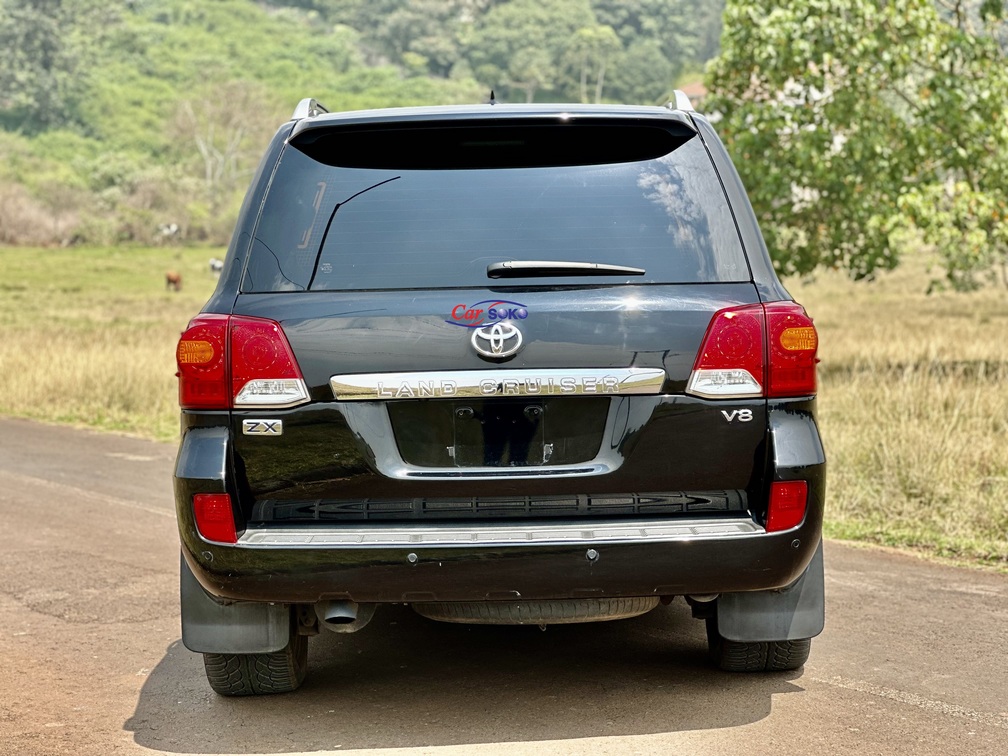 toyota-land-cruiser-zx-v8-2015-1737