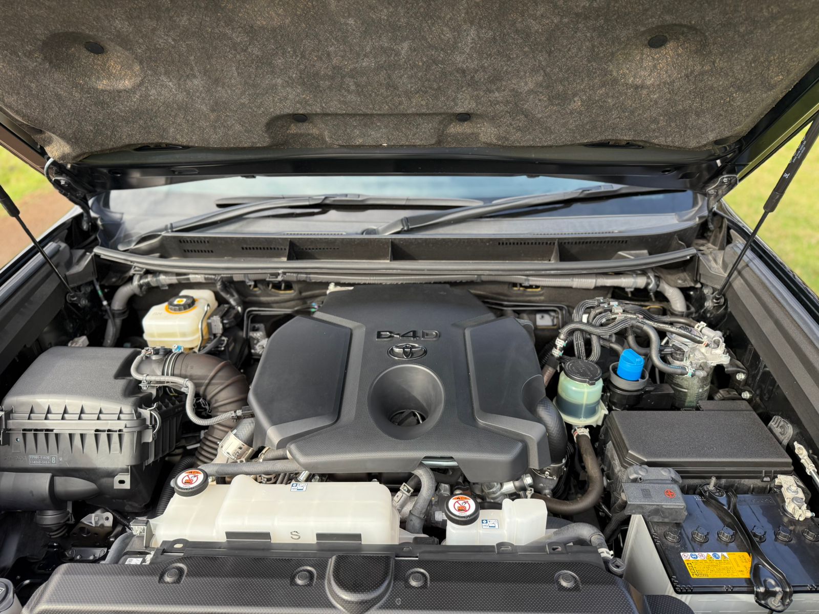 toyota-land-cruiser-prado-tx-2011-1886