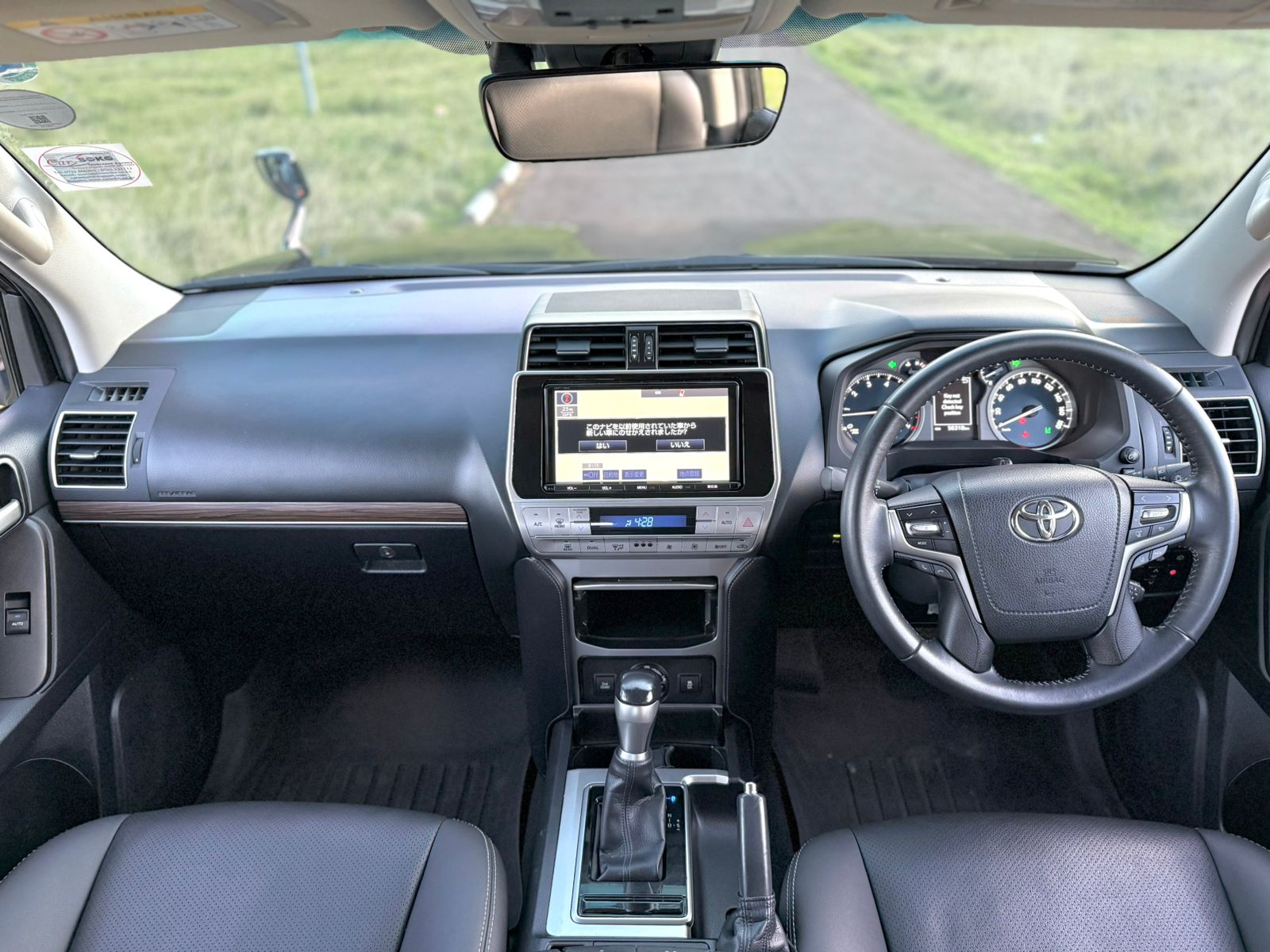 toyota-land-cruiser-prado-tx-2017-1890