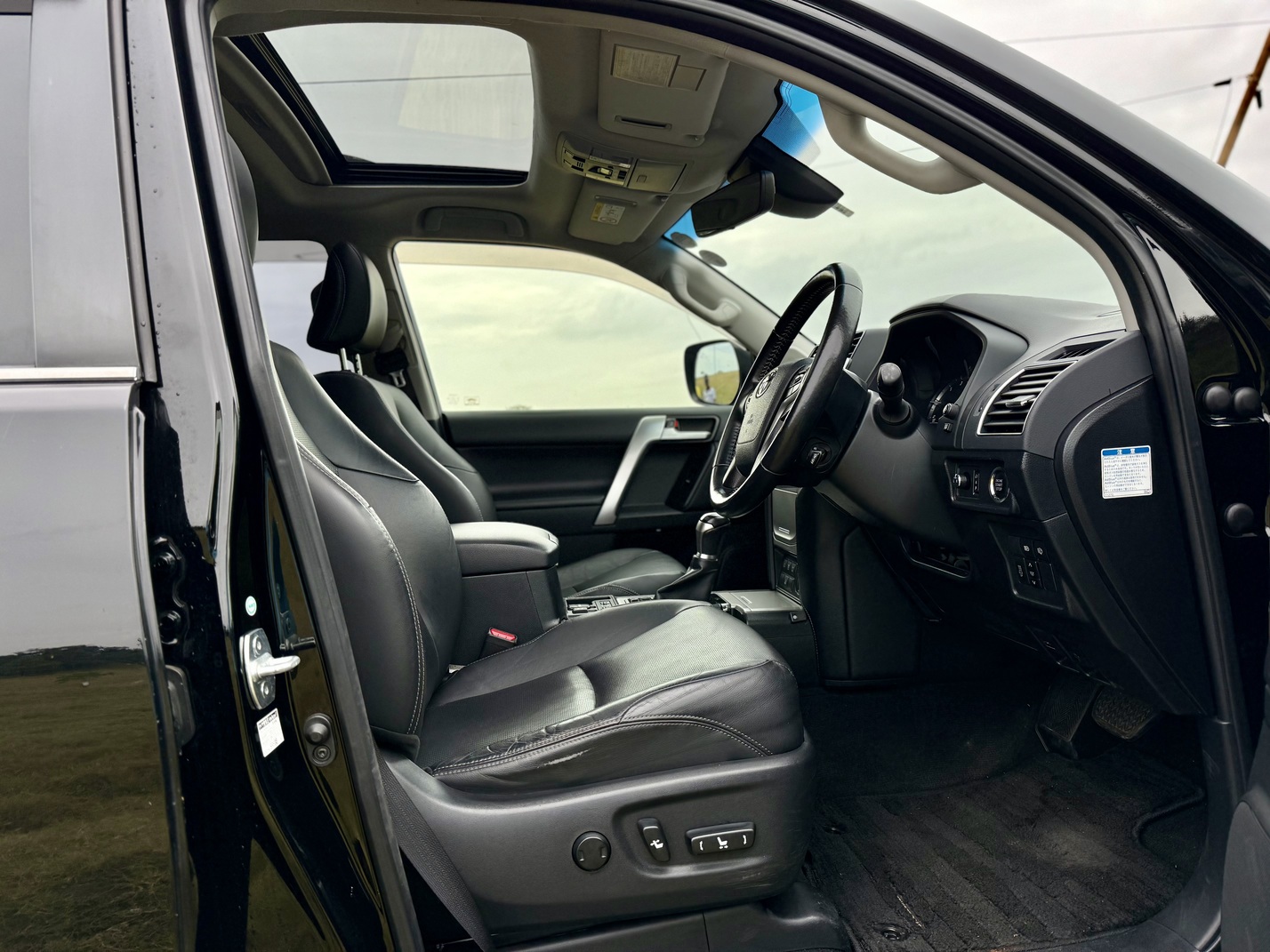 toyota-land-cruiser-prado-txl-2019-1904