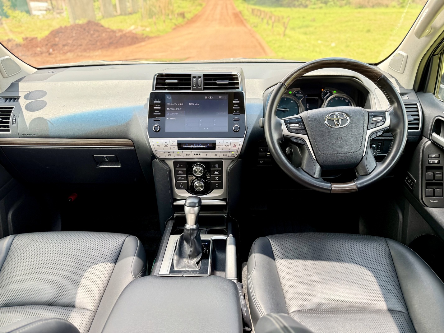toyota-land-cruiser-prado-tzg-2020-1913